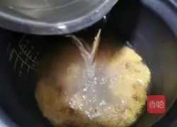 Illustration of how to make lotus seed, lily and millet porridge 3