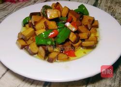 辣椒炒鸡蛋干的做法图解6