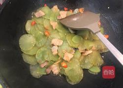 炒莴苣的做法图解8