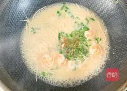 Complementary food for one-year-old baby: Shrimp oil noodles (super fresh) recipe illustration 9