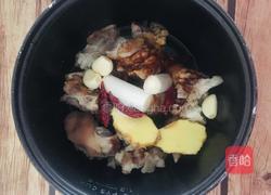 电饭煲猪蹄的做法图解3