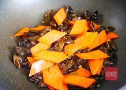 低脂低卡的黄瓜木耳炒鸡蛋的做法图解5