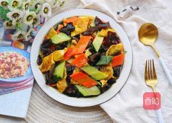 低脂低卡的黄瓜木耳炒鸡蛋的做法图解12