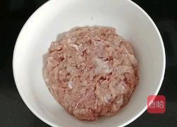 猪肉木耳酿苦瓜的做法图解5