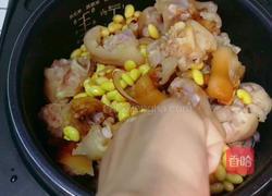 不用一滴油一滴水,做出来的懒人版猪蹄炖黄豆的做法图解10