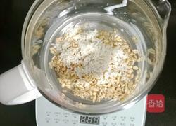 奶香水果燕麦粥 (宝宝辅食）的做法图解3