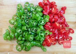 双椒炒蛋 的做法图解2