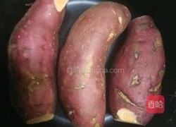 电饭锅版烤红薯的做法图解1