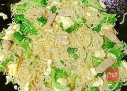 火腿鸡蛋炒芝士面的做法图解21