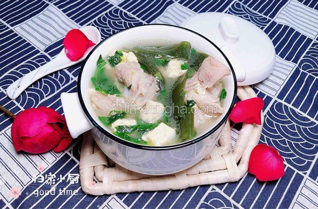 鲜美到汤都不剩下，全部吃干净哟！快来试试看吧。