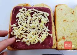 火腿鸡蛋芝士三明治的做法图解5