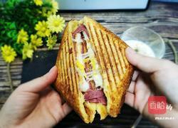 火腿鸡蛋芝士三明治的做法图解14