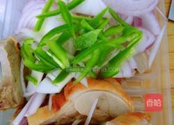 韩式炒鸭肉的做法图解1