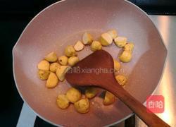 板栗烩香菇的做法图解7