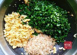 韭菜鸡蛋虾米饺子的做法图解4
