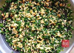 韭菜鸡蛋虾米饺子的做法图解5