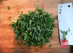 萝卜缨子炒年糕的做法图解4