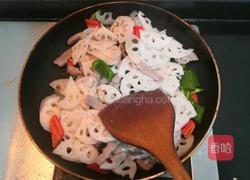 莲藕小炒的做法图解17