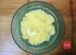 五花肉炒土豆的做法图解4