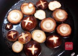 香菇板栗火腿肉的做法图解5