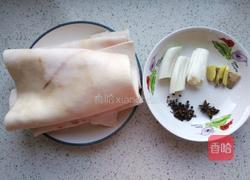水晶猪皮冻的做法图解1