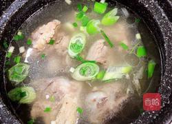 酸菜炖大骨的做法图解10