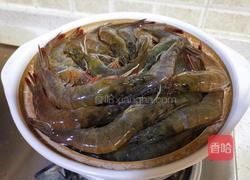 萝卜金针菇虾煲的做法图解5