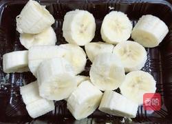 榴莲香蕉奶昔的做法图解3