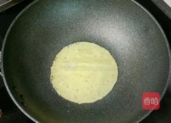 奶香鸡蛋卷饼 (宝宝辅食）的做法图解9