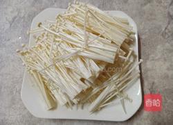 凉拌蒜香金针菇的做法图解3