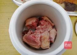 羊肚菌虫草花炖鸡汤的做法图解2