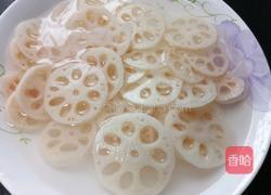 莲藕炒肉片的做法图解2