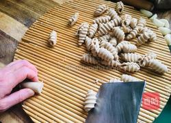 莜面卷卷的做法图解2