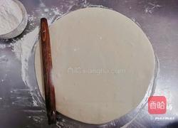 千层葱花锅盔馍的做法图解3