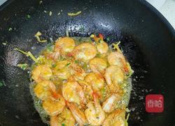 椒盐基围虾的做法图解5