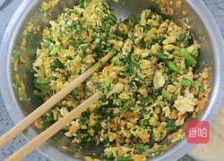 玉米面菠菜团子的做法图解1