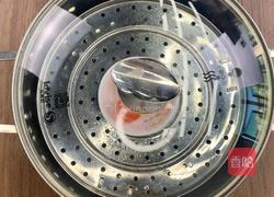 金沙虾仁的做法图解1