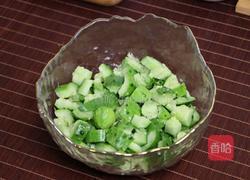 凉拌黄瓜的做法图解2