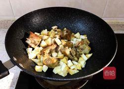 杏鲍菇排骨焖饭的做法图解4