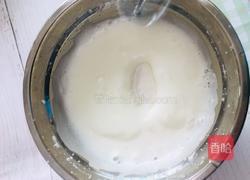 戚风蛋糕的做法图解8