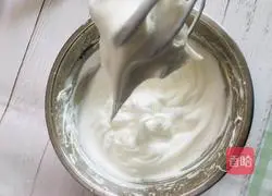 Chiffon Cake Recipe Illustration 9