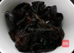 清炒山药木耳的做法图解1