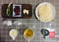 香辣金针菇的做法图解1