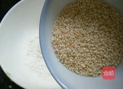 白芝麻面粉饼的做法图解3