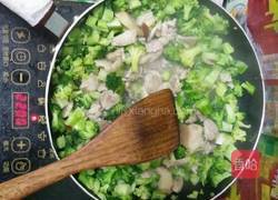 花椰菜炒肉的做法图解13