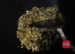 酸菜炒肉的做法图解6