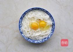 面条鸡蛋饼的做法图解2