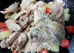 咖喱鸡肉土豆的做法图解6