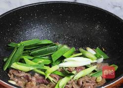 葱爆牛肉片的做法图解6