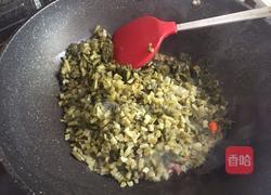 酸菜肉丁的做法图解3